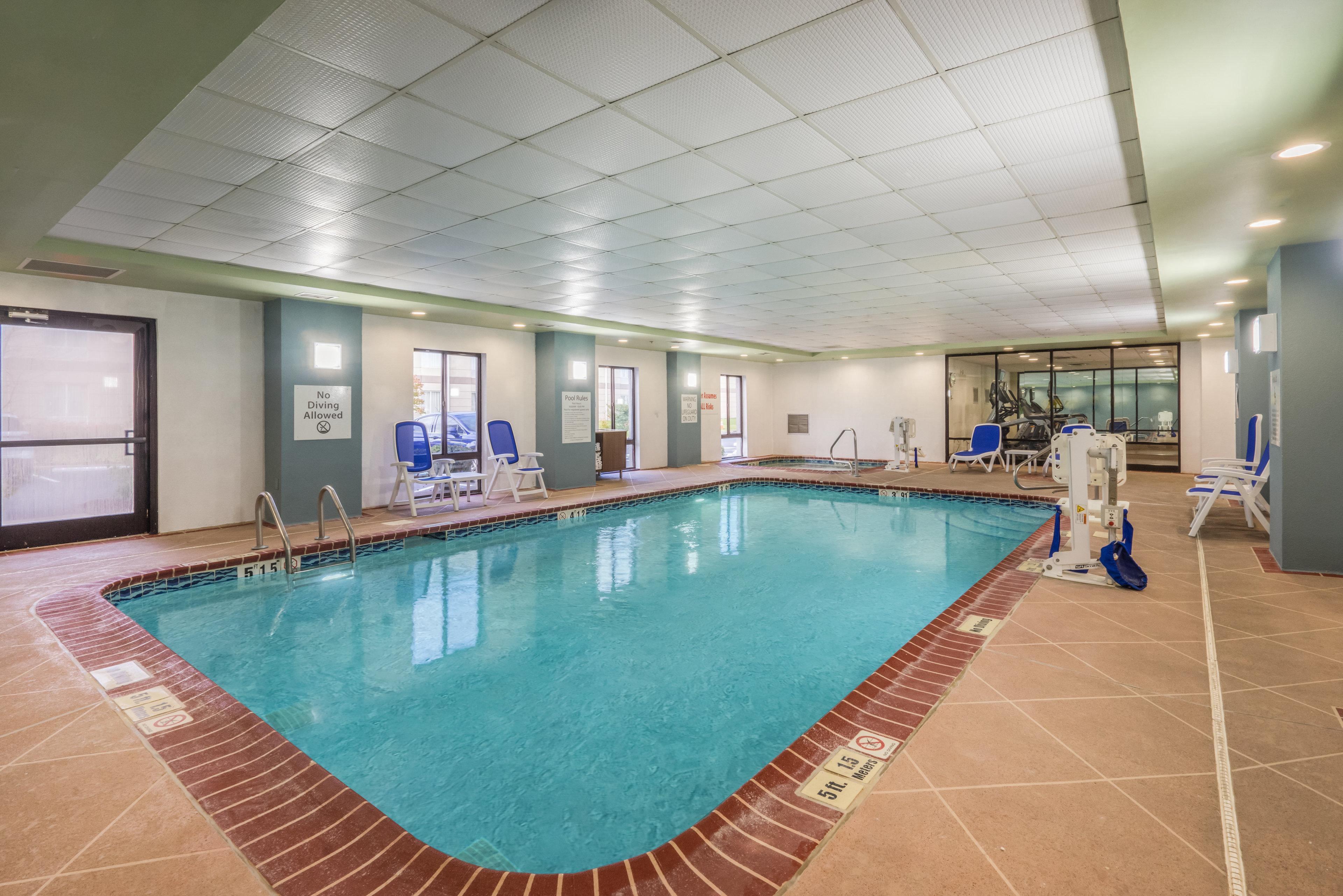 Holiday Inn Express Hotel & Suites Louisville East By Ihg מראה חיצוני תמונה